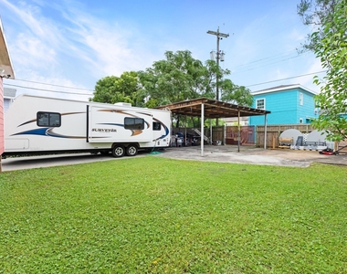 4409 Avenue K - Photo Thumbnail 23