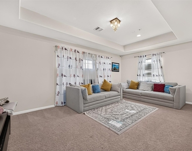 21602 Crainfeld Drive - Photo Thumbnail 37