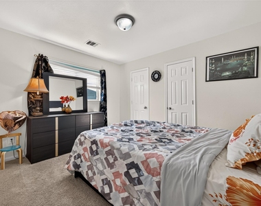 21602 Crainfeld Drive - Photo Thumbnail 41