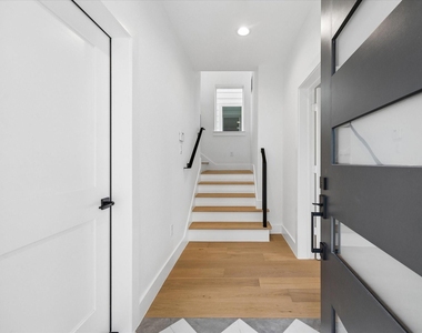 1220 Gregg Street - Photo Thumbnail 27
