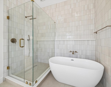 1220 Gregg Street - Photo Thumbnail 21