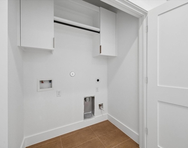 1220 Gregg Street - Photo Thumbnail 13