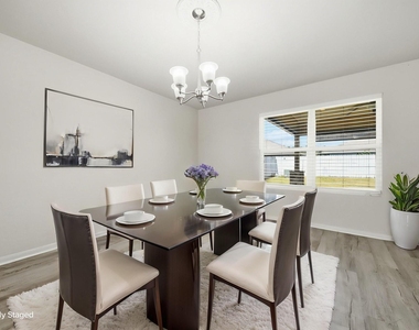 1031 Carolina Wren Circle - Photo Thumbnail 2