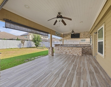 1031 Carolina Wren Circle - Photo Thumbnail 20