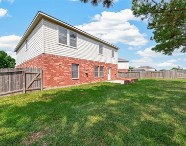 611 Blue Oasis Court - Photo Thumbnail 48
