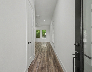 5734 White Magnolia Street - Photo Thumbnail 2