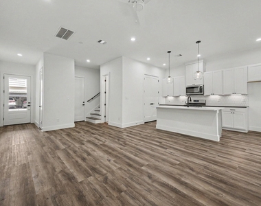 5734 White Magnolia Street - Photo Thumbnail 8