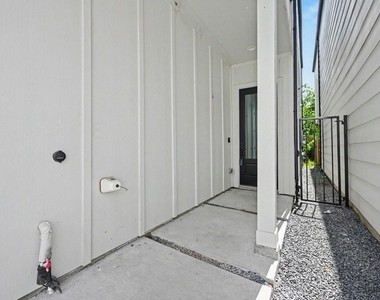5734 White Magnolia Street - Photo Thumbnail 1