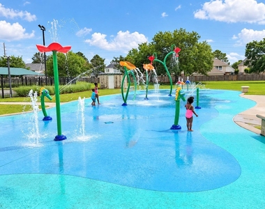 2610 Parkbriar Lane - Photo Thumbnail 28