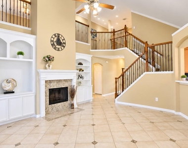 2610 Parkbriar Lane - Photo Thumbnail 5