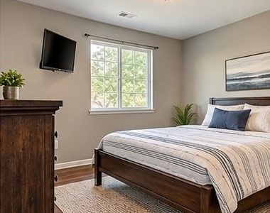 22922 Banquo Drive - Photo Thumbnail 10