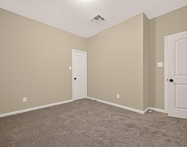186 Biltmore Loop - Photo Thumbnail 26