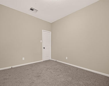 186 Biltmore Loop - Photo Thumbnail 31