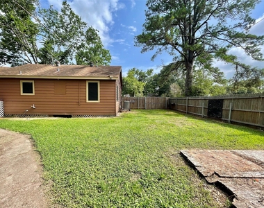 718 E Wilkins Street - Photo Thumbnail 15