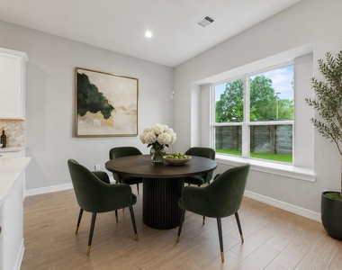 2411 Jitterbug Lane - Photo Thumbnail 8