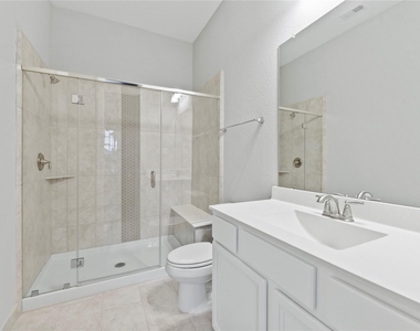 2411 Jitterbug Lane - Photo Thumbnail 15