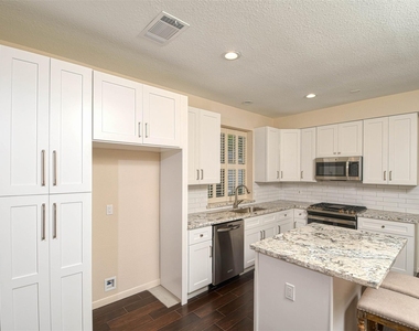 65 W Night Heron Place - Photo Thumbnail 18