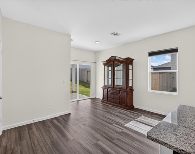 31318 Gayle Prairie Oaks Street - Photo Thumbnail 7