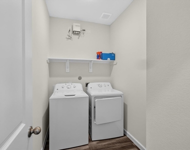 31318 Gayle Prairie Oaks Street - Photo Thumbnail 10