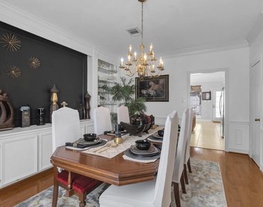 4410 Heatherwilde Street - Photo Thumbnail 16