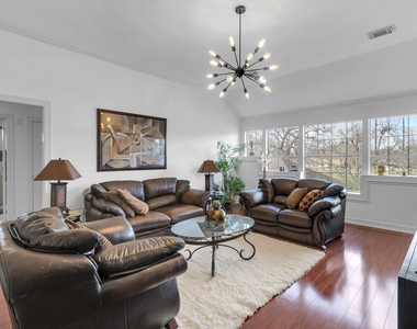 4410 Heatherwilde Street - Photo Thumbnail 32
