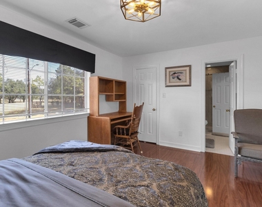4410 Heatherwilde Street - Photo Thumbnail 41