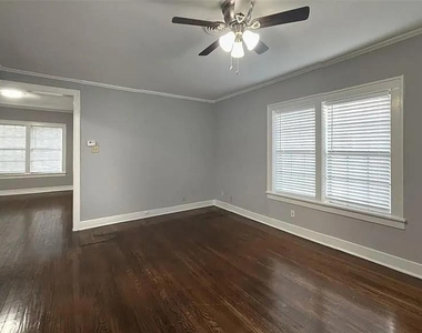 1827 Colquitt - Photo Thumbnail 4