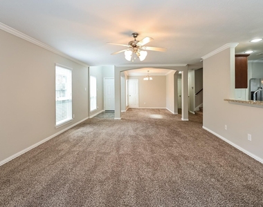 2919 Chaplin Place Drive - Photo Thumbnail 3