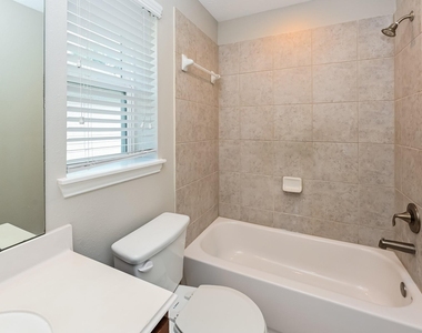 2919 Chaplin Place Drive - Photo Thumbnail 13