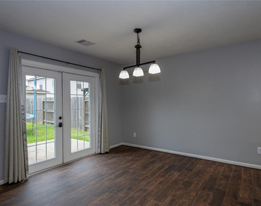 2562 Skyview Point Drive - Photo Thumbnail 11