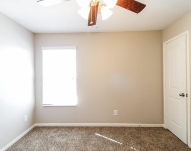 21110 Sugar Orchard Lane - Photo Thumbnail 12