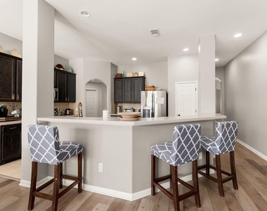 16218 Saxon Hollow Lane - Photo Thumbnail 15