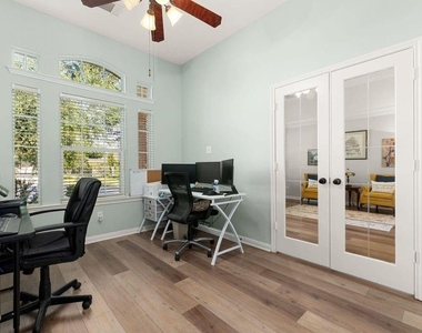 16218 Saxon Hollow Lane - Photo Thumbnail 22