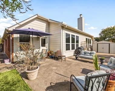 16218 Saxon Hollow Lane - Photo Thumbnail 29
