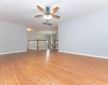 20106 Lakespire Drive - Photo Thumbnail 17