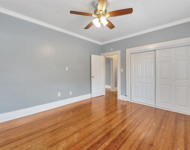 2511 Barbee Street - Photo Thumbnail 15