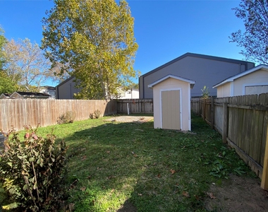 311 Willowick Street - Photo Thumbnail 17