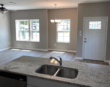 16962 W Hammon - Photo Thumbnail 4