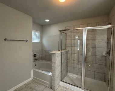 169 Camelot Place Court - Photo Thumbnail 9