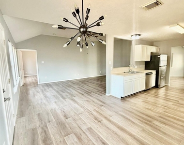 6506 Beeston Hill Drive - Photo Thumbnail 10
