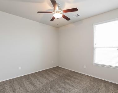 4711 Creekside Haven Trail - Photo Thumbnail 12