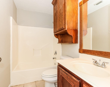 23015 Banquo Drive - Photo Thumbnail 12