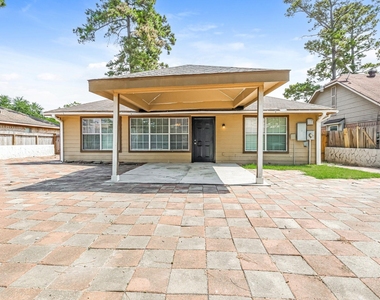 23015 Banquo Drive - Photo Thumbnail 14