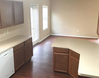 18114 Valebluff Lane - Photo Thumbnail 2