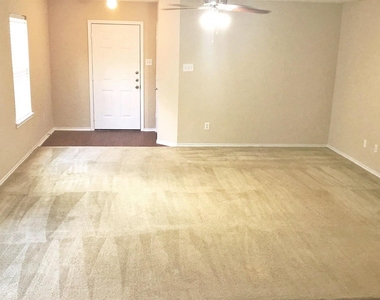 18114 Valebluff Lane - Photo Thumbnail 5