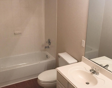 18114 Valebluff Lane - Photo Thumbnail 17
