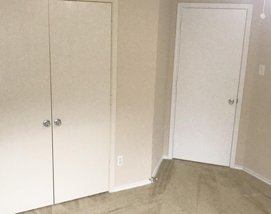 18114 Valebluff Lane - Photo Thumbnail 10