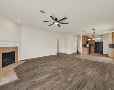 11610 Wingborne Lane - Photo Thumbnail 7