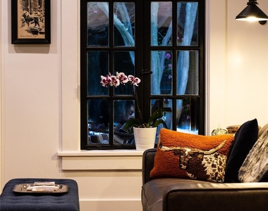 715 Ridge Street - Photo Thumbnail 3