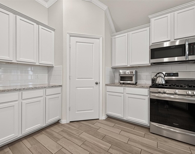 2335 Pumpkin Patch Lane - Photo Thumbnail 5